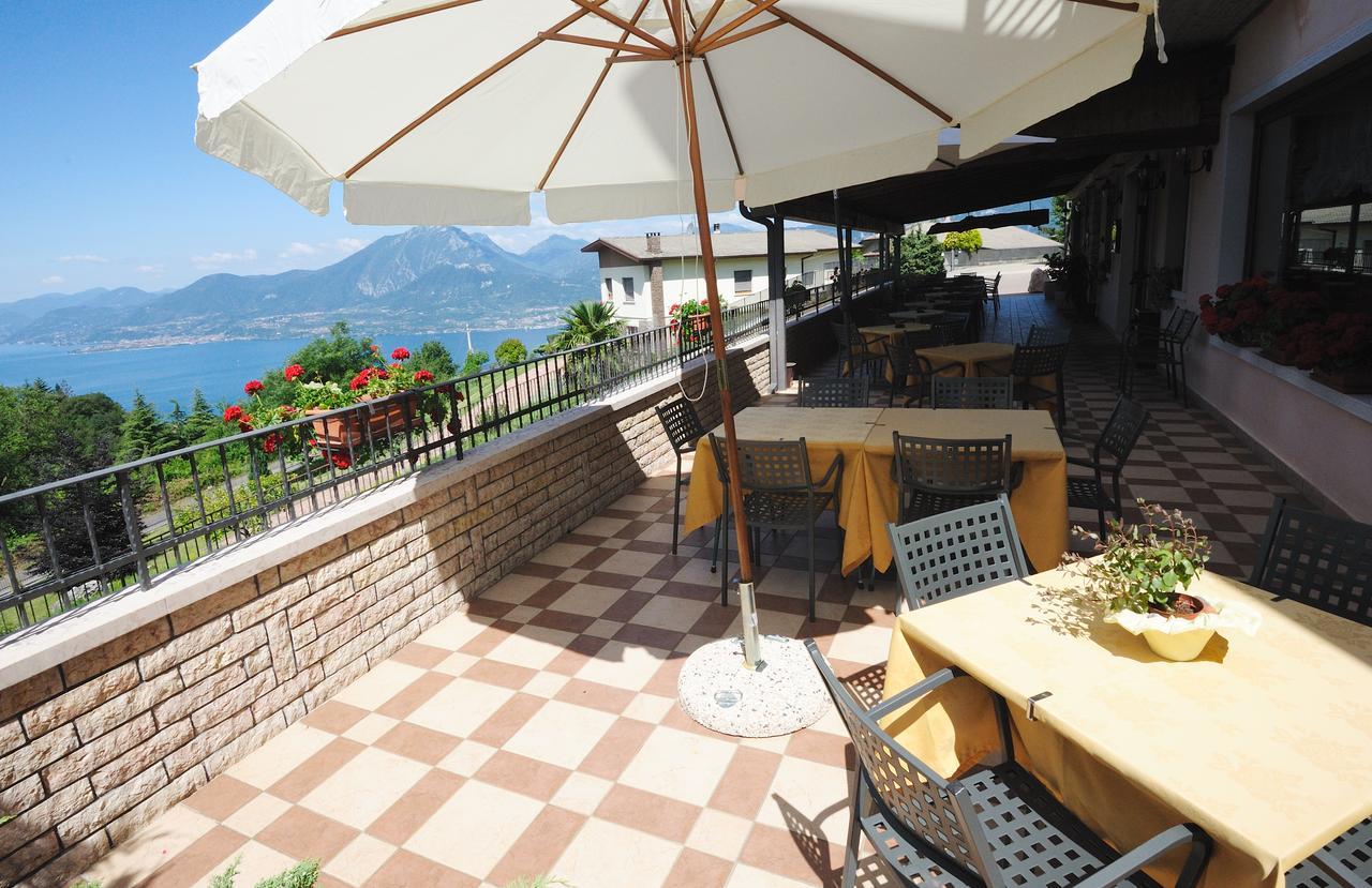Hotel San Remo Сан-Дзено-ди-Монтанья Экстерьер фото
